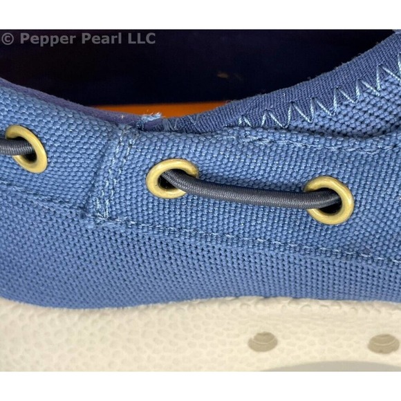 Women's Speed-Lace Deck Shoe Blue Size 8 Water and Slip Resistant - Picture 10 of 14